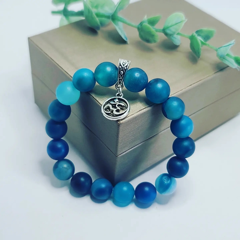 Blue Lace Agate Om bracelet
